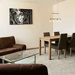 Apart Otel Neumarkt