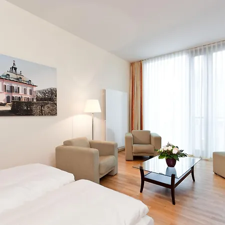 Neumarkt 4* Дрезден