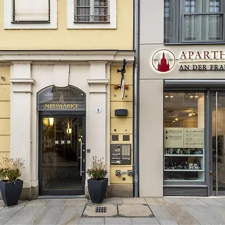 Neumarkt Lejlighedshotel 4*