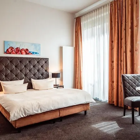 Neumarkt Lejlighedshotel 4*