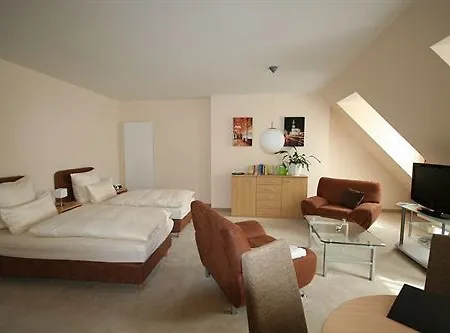 Neumarkt Lejlighedshotel 4*