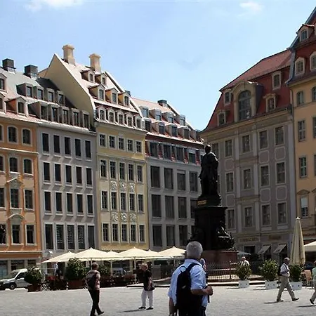 Lejlighedshotel Neumarkt 4*